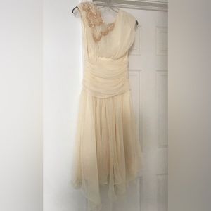 ALGO Boutique• VINTAGE • RETRO Dress in light ivory • Special occasions• size: 5